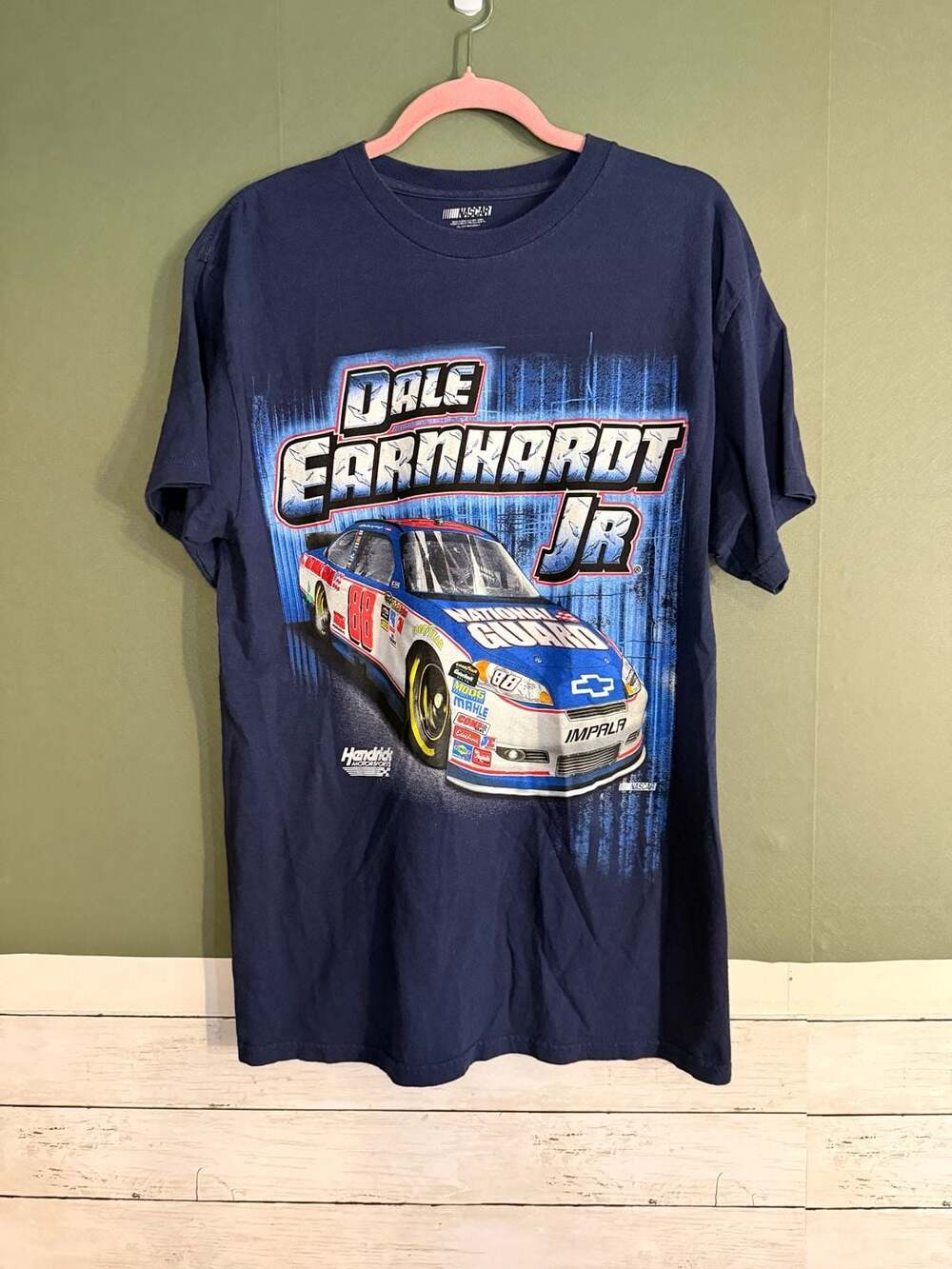 NASCAR Dale Earnhardt Jr. National Guard Hendrick Motorsports T-Shirt Size Large